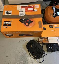 worx-landroid-m700-e2fb4d72-bd9a-454a-977e-1e85977c69bc