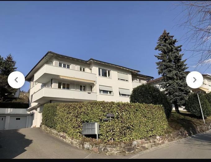 Charmante 4.5 Zimmer Wohnung mit Balkon und Cheminée