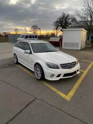mercedes-c63-amg-62l-v8-4640da8c-2b97-44a2-bcb9-c801a57d5852