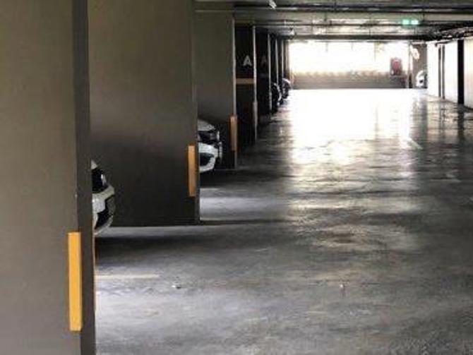 zu-vermieten-etagen-garagenplatz-in-bangkok-chatuchak-b9a4d20f-d141-4de6-995b-6bb8e776b0d8